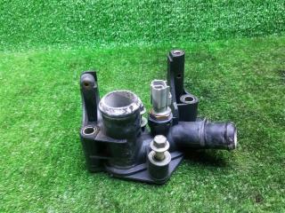 фланец (тройник) системы охлаждения Ford Focus III (2011—2015) 2013, 1.6i PNDA  Sigma, 7M5G8K556AC