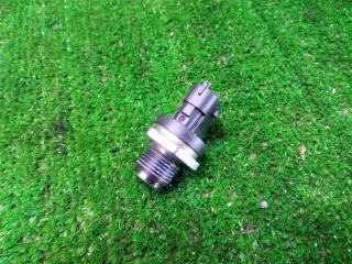 датчик давления топлива Volvo S80 I рестайлинг (2003—2006) 2005, 2.4D D5244T 511635, 0281002707