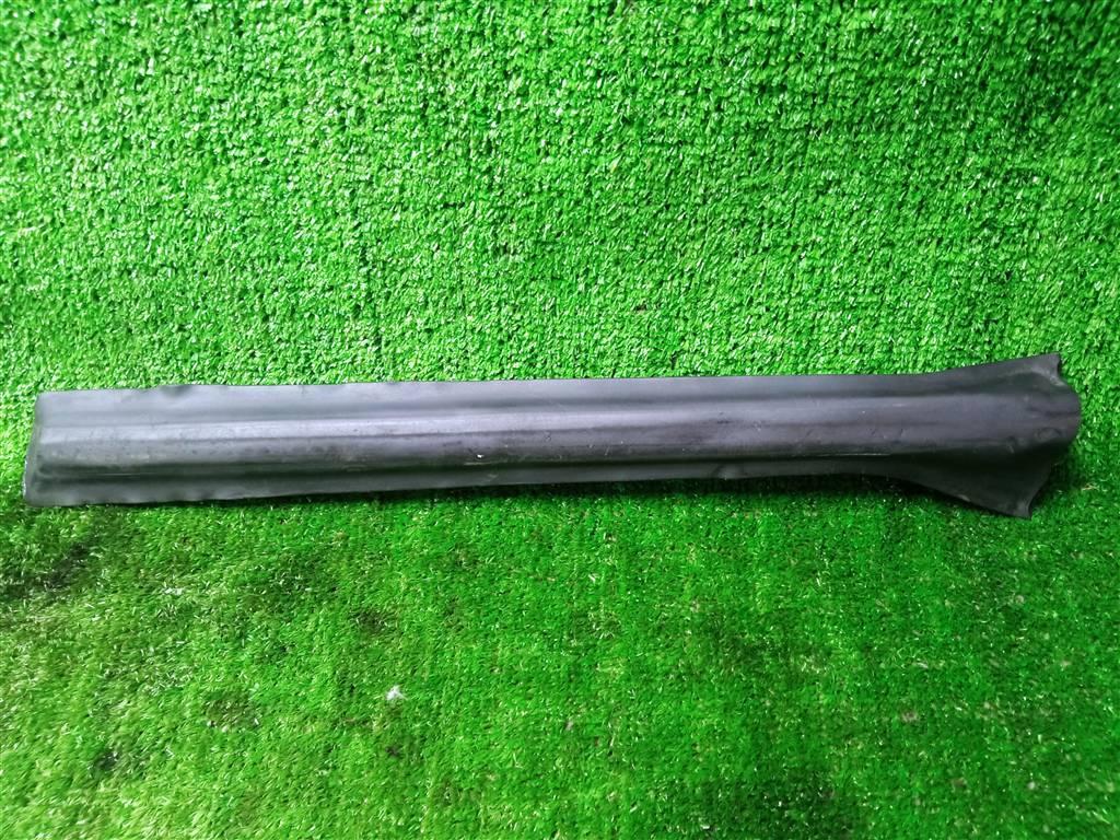 обшивка стойки Opel Astra H рестайлинг (2006—2014) 2012, 1.6i Z16XER, 13123711 - фото №1