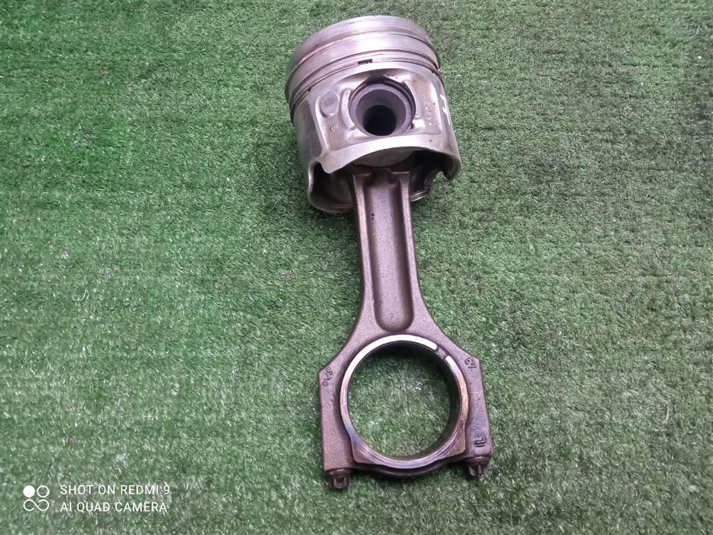 поршень BMW 5 серия F10/F11 (2009—2013) 2012, 2.0TD N47D20C, 11258580699 - фото №1