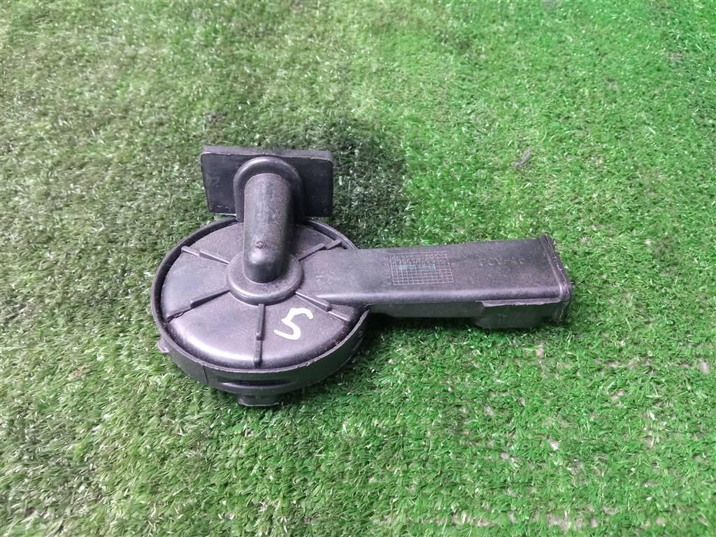 мембрана клапанной крышки Opel Astra H рестайлинг (2006—2014) 2012, 1.8i Z18XER, 55558118 - фото №1