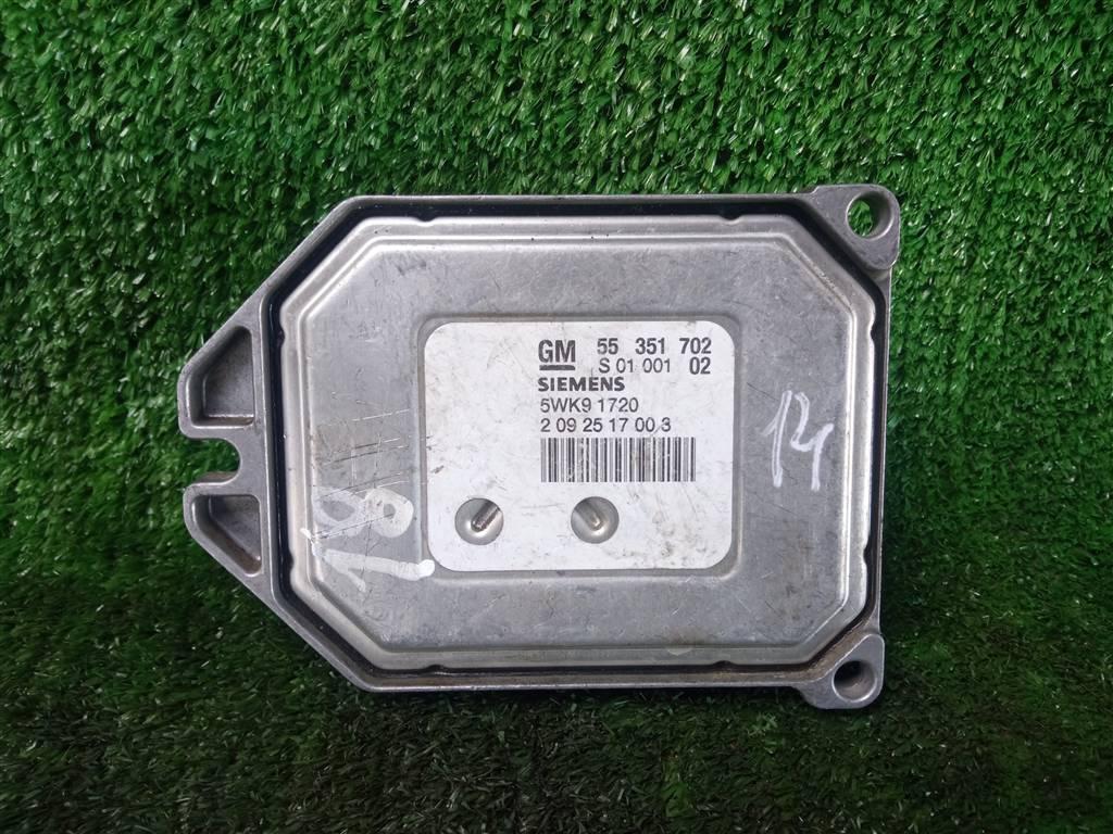 блок управления двигателем Opel Zafira A рестайлинг (2003—2006) 2004, 1.8i Z18XE, 55351702 - фото №1