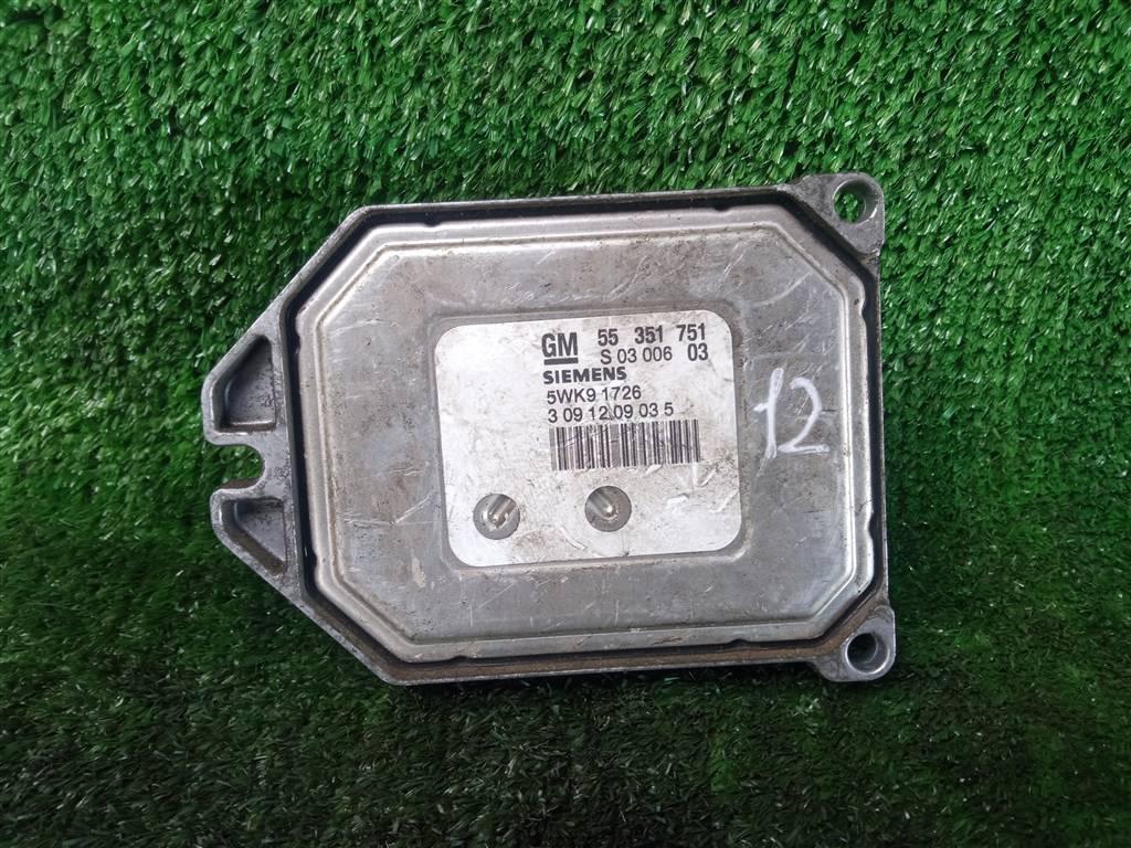 блок управления двигателем Opel Zafira A рестайлинг (2003—2006) 2004, 1.8i Z18XE, 55351751 - фото №1