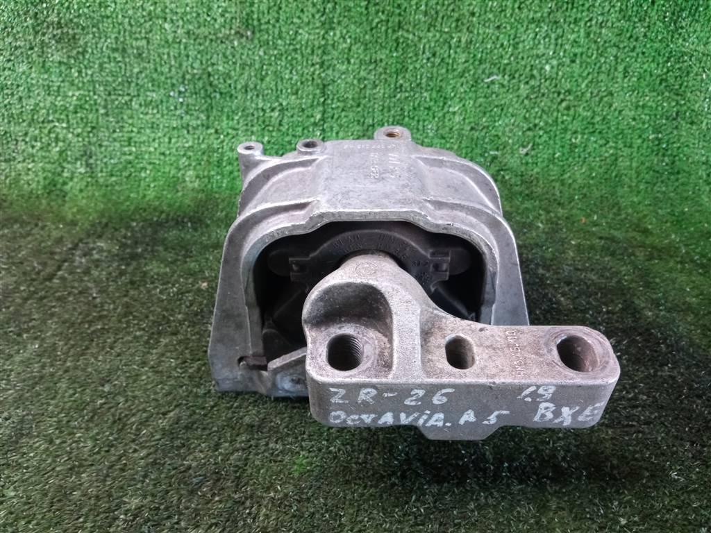 подушка крепления двигателя Skoda Octavia II рестайлинг (2008—2013) 2010, 1.9TD BKC, 1K0199262AS - фото №1