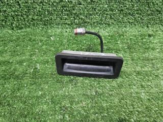 кнопка открытия багажника Land Rover Range Rover Sport I (2005—2009) 2008, YUZ500020