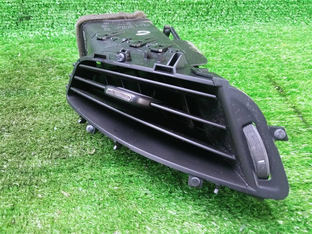 дефлектор обдува салона Opel Zafira C (2011—2016) 2013, 1.4T A14NET, 20885182 - фото №1