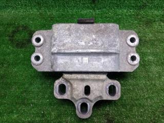 подушка крепления КПП Volkswagen Passat B6 (2005—2010) 2008, 2.0TD BMR, 3C0199555AA