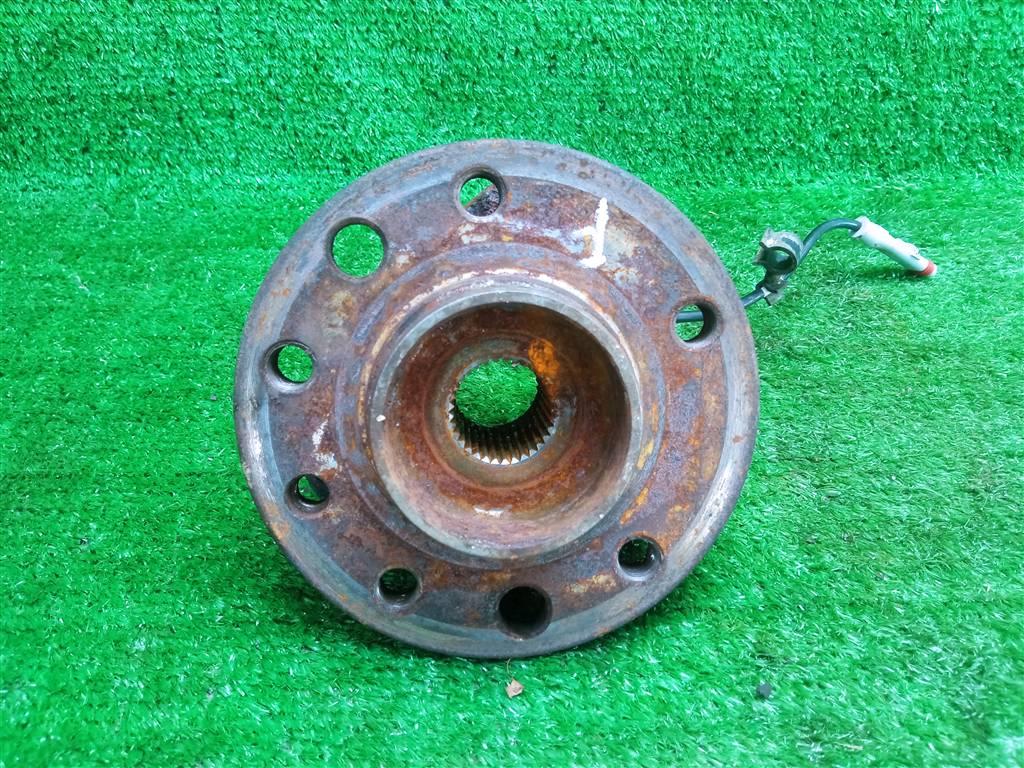 ступица передняя Opel Astra H рестайлинг (2006—2014) 2012, 1.6i Z16XER, 13231678 - фото №1