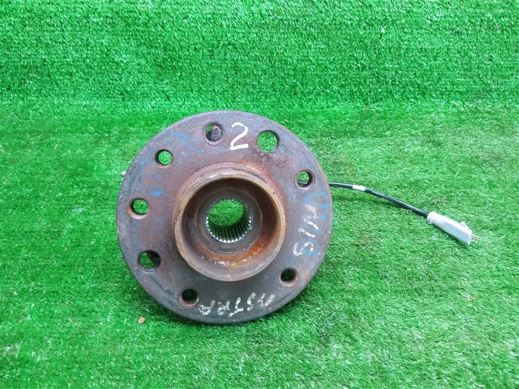 ступица передняя Opel Astra H рестайлинг (2006—2014) 2012, 1.6i Z16XER, 13231678 - фото №1