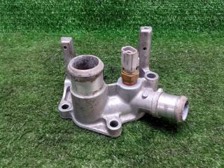 фланец (тройник) системы охлаждения Ford Focus II рестайлинг (2007—2011) 2010, 1.6i HXDB, 1N1G8594