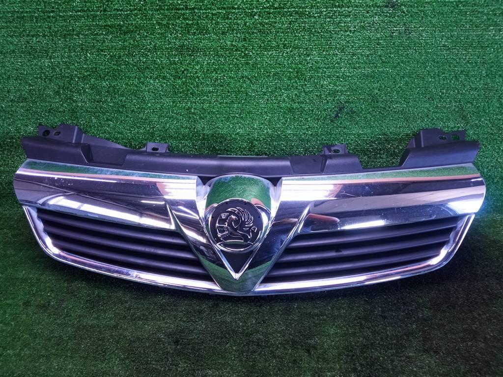 решетка радиатора Opel Zafira B (2005—2008) 2007, 1.8i Z18XER, 13157590 - фото №1