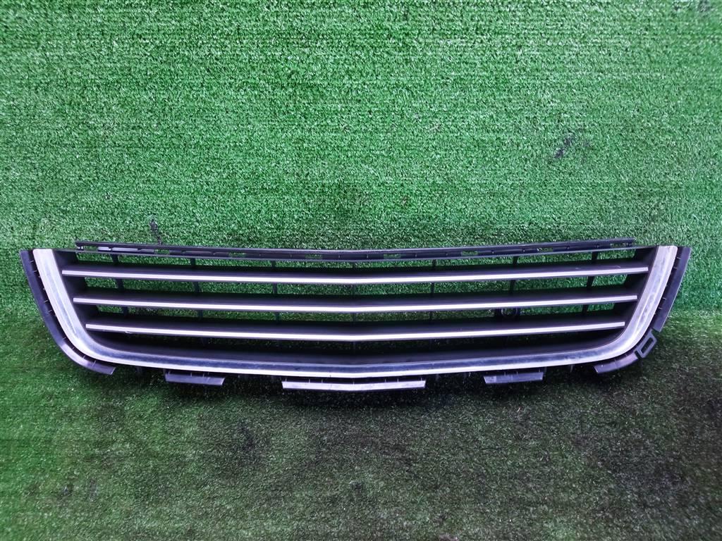 заглушка (решетка) в бампер Opel Astra H рестайлинг (2006—2014) 2012, 1.8i Z18XER, 13238553 - фото №1