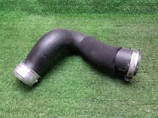 патрубок интеркулера Volkswagen Touareg I рестайлинг (2006—2010) 2008, 3.0TD BKS, 7L6145738A