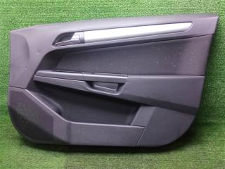 обшивка двери передняя правая Opel Astra H рестайлинг (2006—2014) 2012, 1.8i Z18XER, 13254929