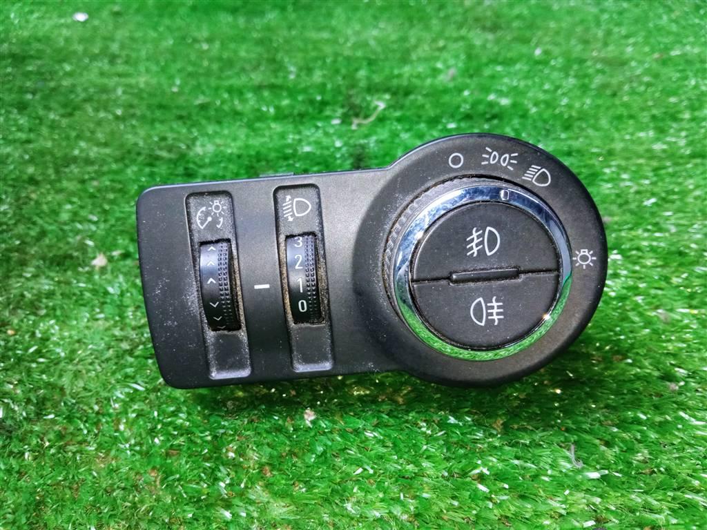 переключатель света Chevrolet Orlando I (2010—2018) 2014, 1.8i F18D4, 13301758 - фото №1