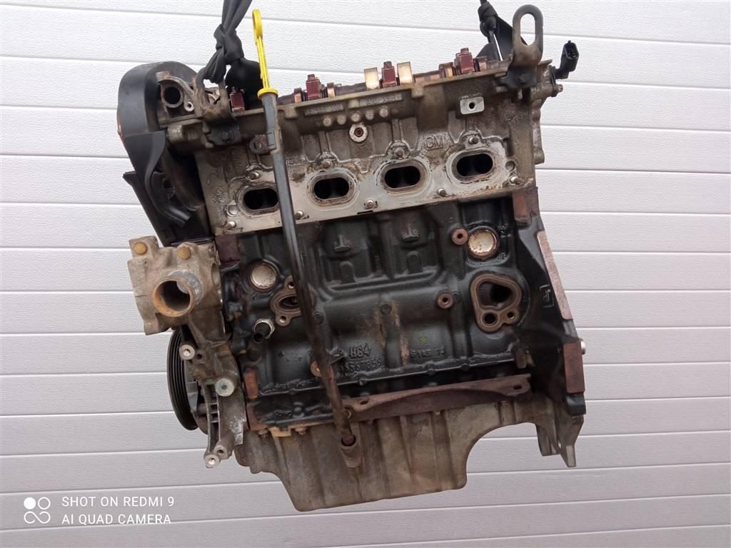 двигатель Opel Zafira B рестайлинг (2008—2014) 2010, 1.6i A16XER, R1500181 - фото №1