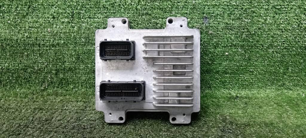 блок управления двигателем Opel Meriva B (2010—2014) 2012, 1.4T A14NET, 12636386 - фото №1