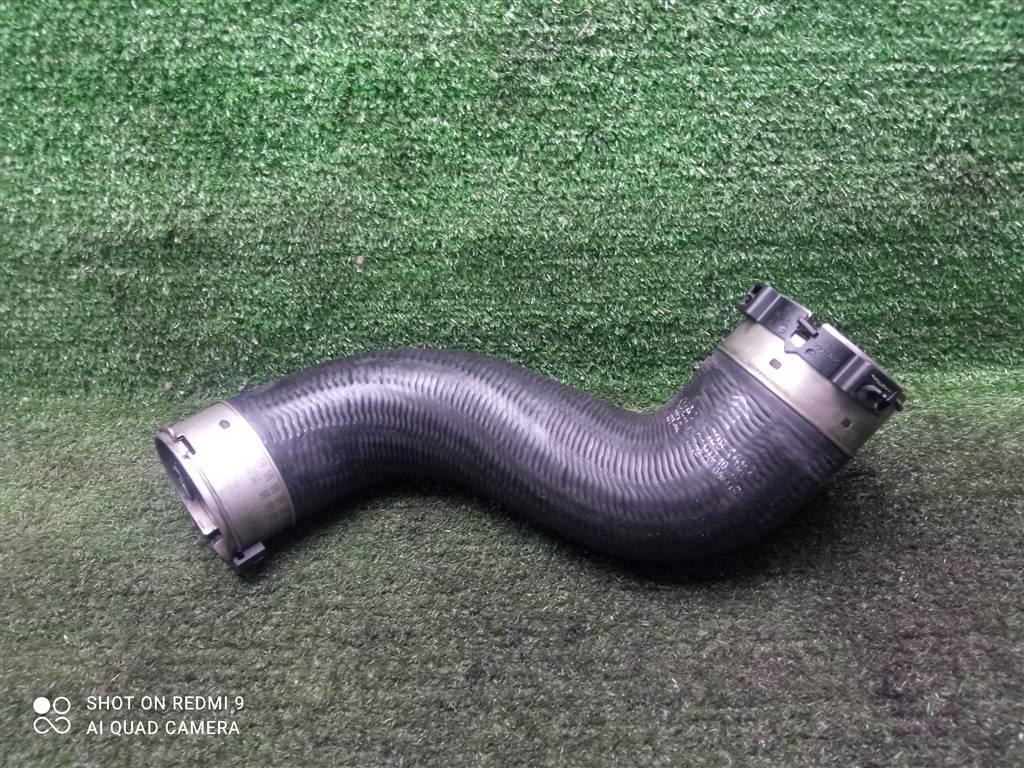 патрубок интеркулера Mercedes-Benz C-Класс W204/S204 (2006—2011) 2010, 2.2TD 651.913, 2045281682 - фото №1