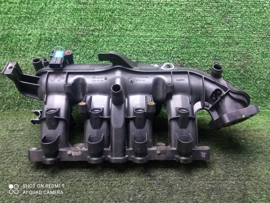 коллектор впускной Opel Meriva B (2010—2014) 2012, 1.4T A14NET, 55573171 - фото №1