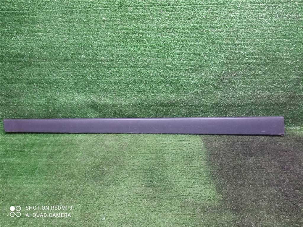 молдинг двери передней левой Chevrolet Cruze I (2009—2012) 2011, 1.6i F16D4, 96886773 - фото №1