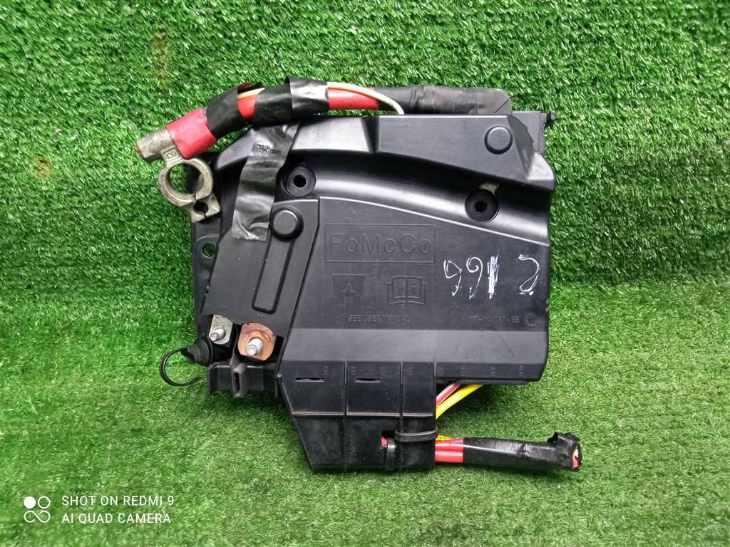 блок предохранителей Ford Focus III (2011—2015) 2013, 1.6i Sigma, AV6T14A067BB - фото №1