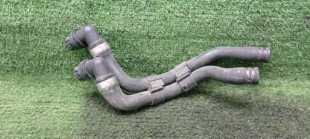 патрубок отопителя (печки) Opel Astra H рестайлинг (2006—2014) 2012, 1.6i Z16XER 20LK9076, 13170118 - фото №1