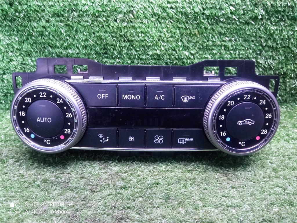 блок управления печки / климат-контроля Mercedes-Benz C-Класс W204/S204 (2006—2011) 2010, 2.2TD 651.913, 2048304190 - фото №1