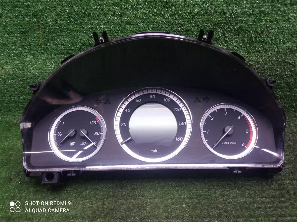 щиток приборов (приборная панель) Mercedes-Benz C-Класс W204/S204 (2006—2011) 2010, 2.2TD 651.913, 2049007500 - фото №1