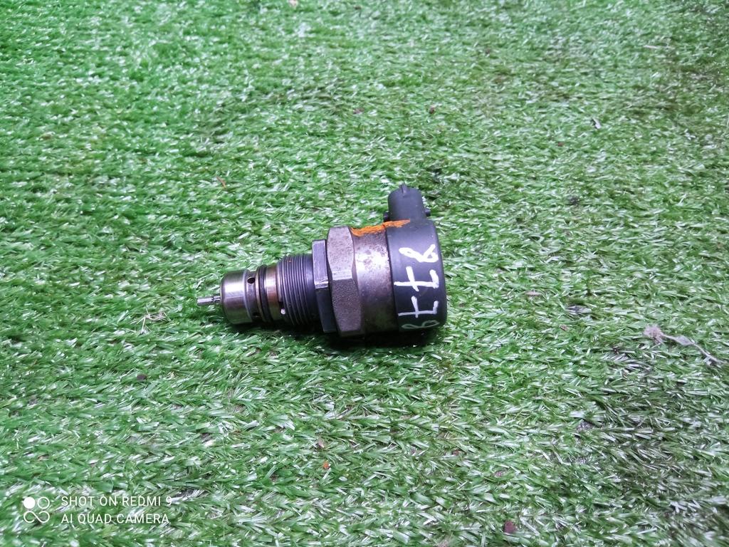 регулятор давления топлива Hyundai Grand Starex I (2007—2015) 2012, 2.5TD D4CB, 0281002507 - фото №1