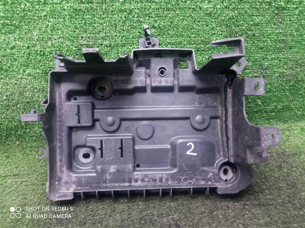 полка аккумулятора Opel Corsa D рестайлинг (2010—2011) 2010, 1.4i Z14XEP, 13235642 - фото №1