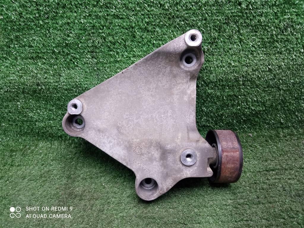 кронштейн компрессора кондиционера Chevrolet Captiva I (2006—2011) 2010, 2.4i LE5 103720008, 12605471 - фото №1