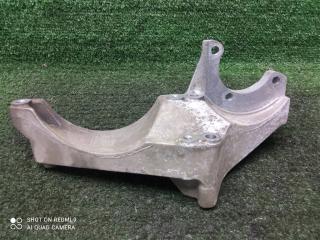 кронштейн генератора Chevrolet Captiva I (2006—2011) 2010, 2.4i LE9 131020120, 12628024