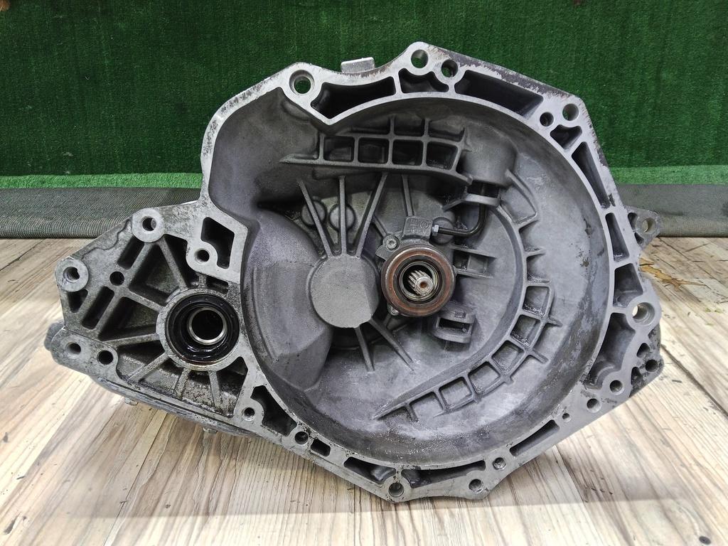 КПП механическая (МКПП) Opel Astra H рестайлинг (2006—2014) 2012, 1.6i Z16XEP, 94729479 - фото №1