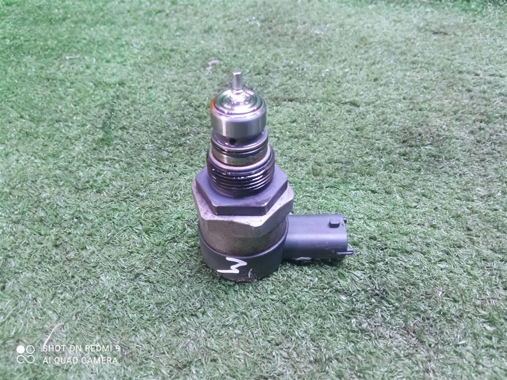 регулятор давления топлива Opel Astra H рестайлинг (2006—2014) 2012, 1.3TD Z13DTH, 0281002507 - фото №1