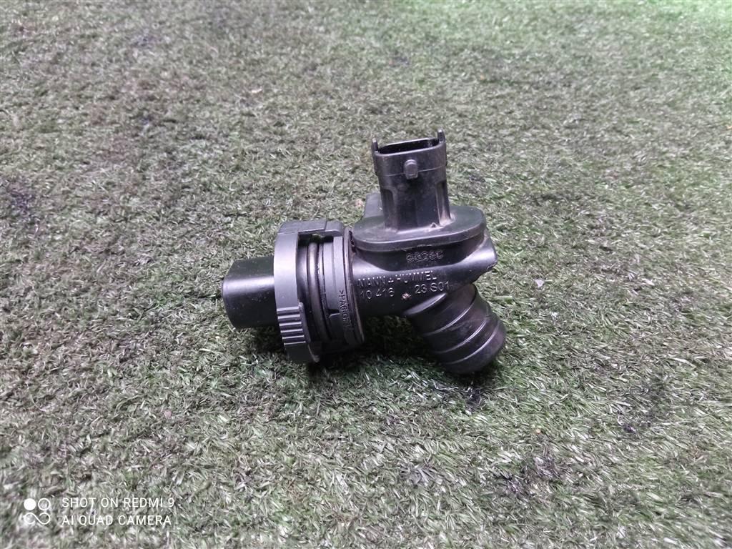 клапан вакуумного управления Opel Astra J рестайлинг (2012—2018) 2014, 2.0DTH A20DTH, 55568910 - фото №1