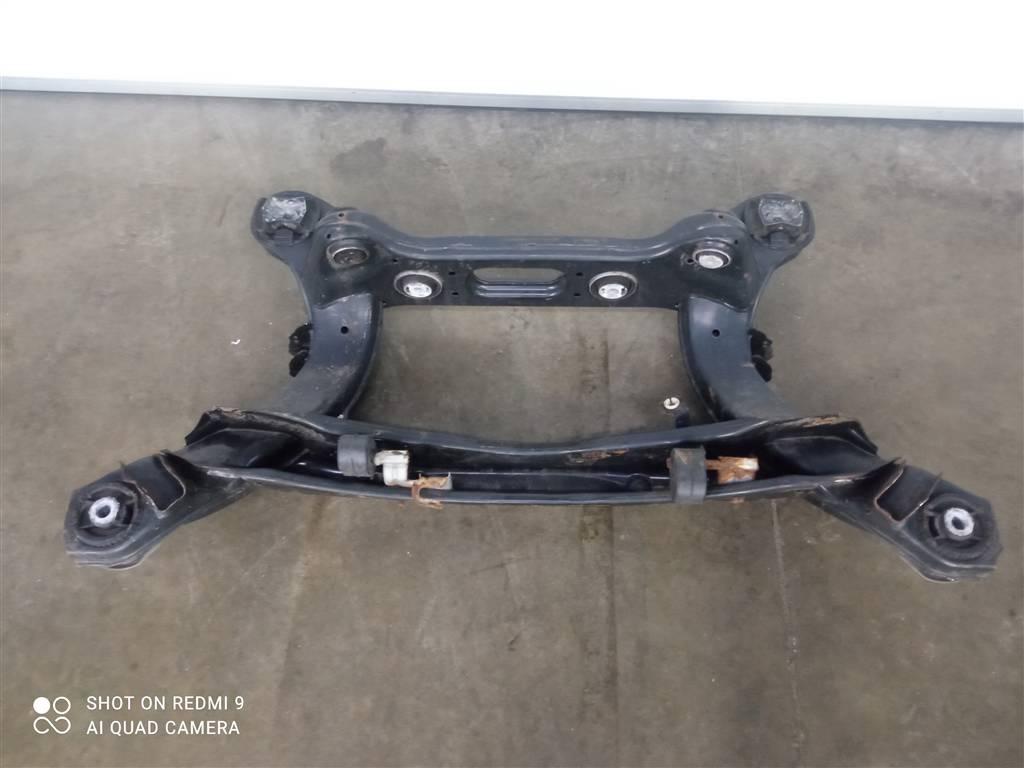 балка подвески задняя Mercedes-Benz CLS-Класс C218/X218 (2010—2014) 2013, 2.2TD 651.924, 2043500141 - фото №1