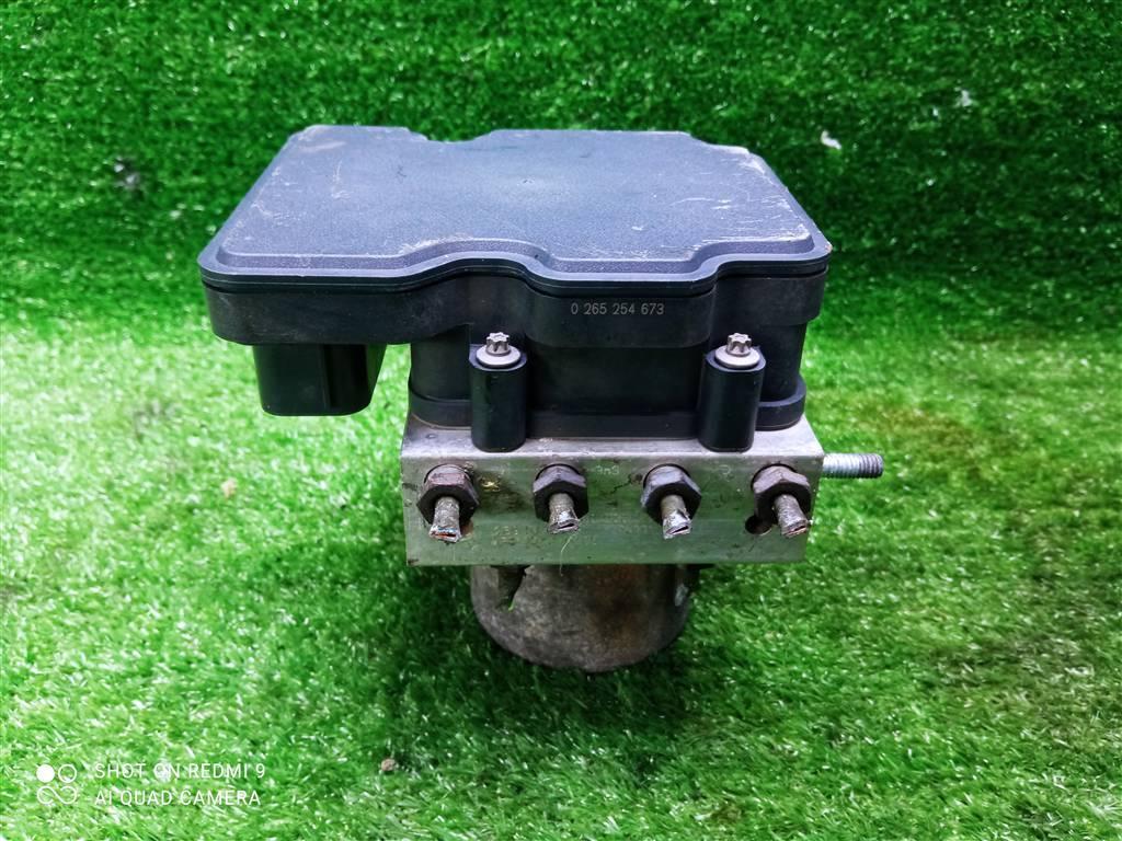 блок ABS Mercedes-Benz Sprinter W906 (2006—2019) 2016, 2.2TD 651.900, 9069002703 - фото №1