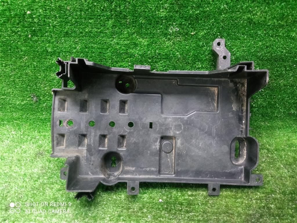 полка аккумулятора Opel Mokka I (2012—2016) 2013, 1.6i A16XER, 95933269 - фото №1