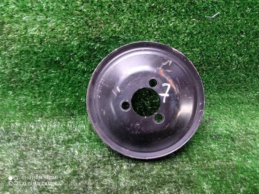 шкив помпы Opel Astra H рестайлинг (2006—2014) 2012, 1.8i Z18XER, 24405900 - фото №1