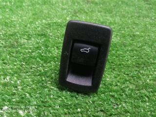 кнопка открытия багажника BMW X1 F48 (2015—2019) 2018, 2.0T B48A20A, 61319299447