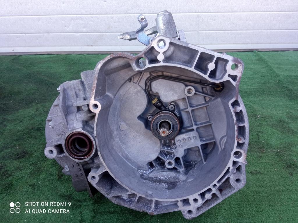 КПП механическая (МКПП) Opel Corsa D (2006—2010) 2012, 1.3CDTI Z13DTH, 55569136 - фото №1