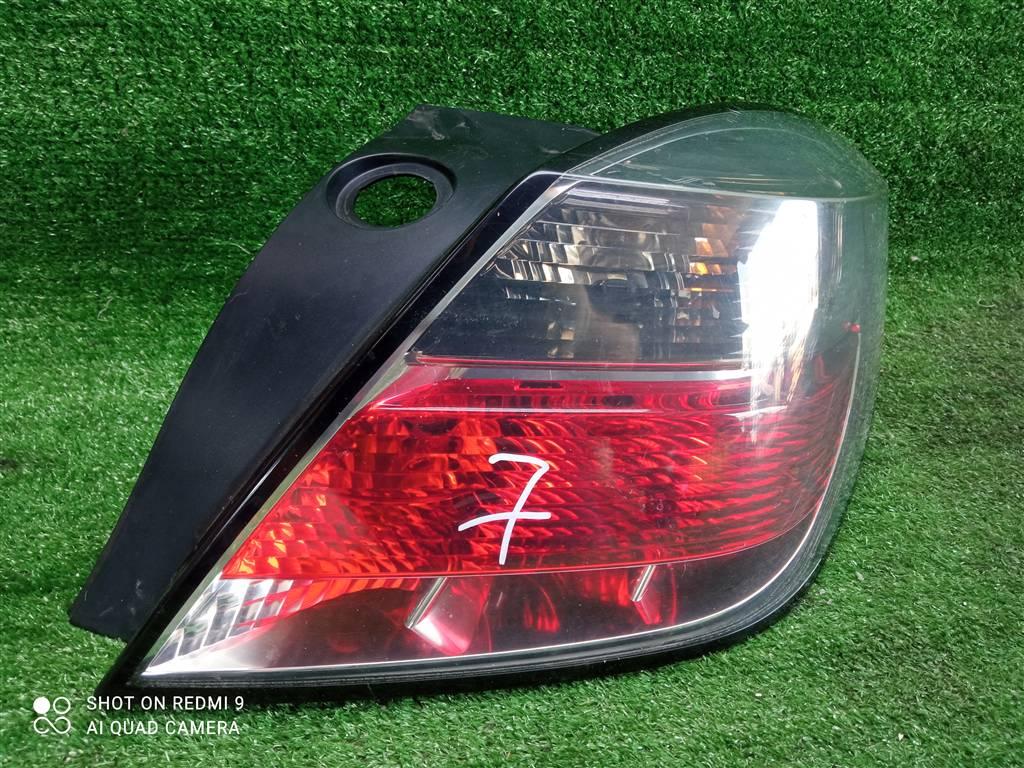 фонарь задний правый Opel Astra GTC H рестайлинг (2006—2014) 2010, 1.8i Z18XER, 13252444 - фото №1