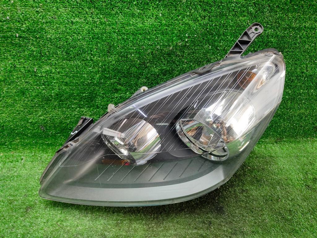 фара левая Opel Zafira B рестайлинг (2008—2014) 2010, 1.8i Z18XER, 24451050 - фото №1