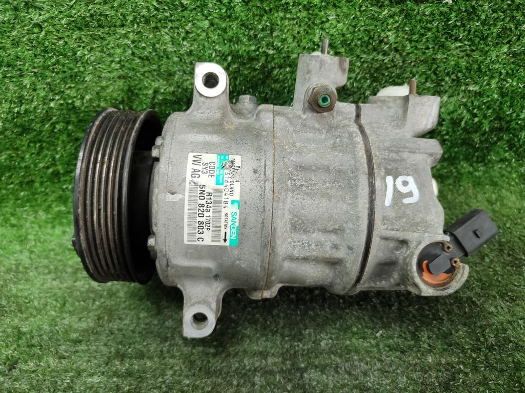 компрессор кондиционера Volkswagen Caddy III (2004—2010) 2010, 1.2TSI CBZ, 5N0820803C - фото №1