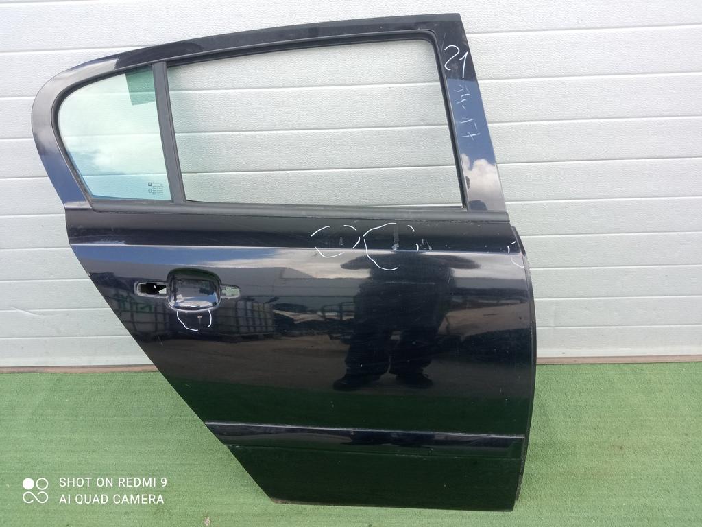 дверь задняя правая Opel Astra H рестайлинг (2006—2014) 2012, 1.6i Z16XER, 13162877 - фото №1