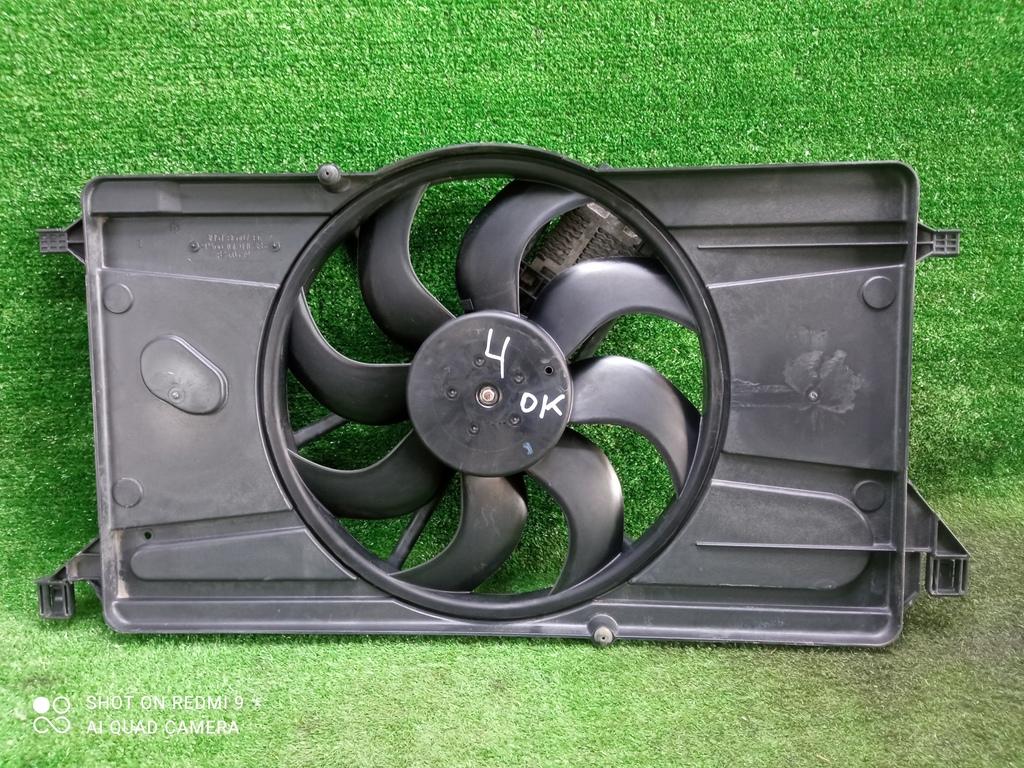 вентилятор радиатора Ford Focus II рестайлинг (2007—2011) 2010, 1.6i HWDA, 3M518C607EC - фото №1