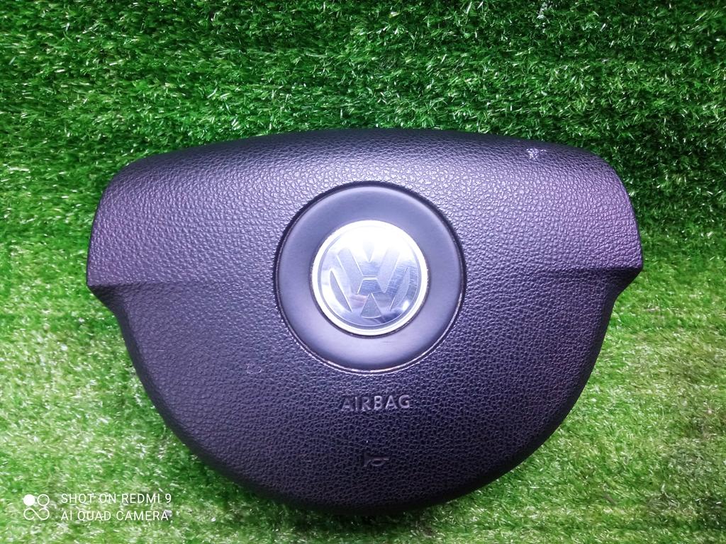 подушка безопасности водителя Volkswagen Passat B6 (2005—2010) 2010, 1.8TSI BZB, 3C0880201AK - фото №1