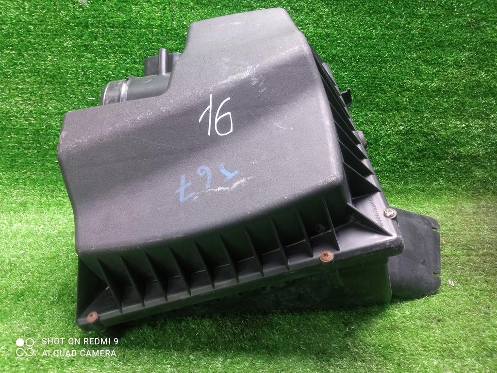 корпус воздушного фильтра Opel Astra J (2009—2012) 2012, 1.6i A16XER, 13272759 - фото №1