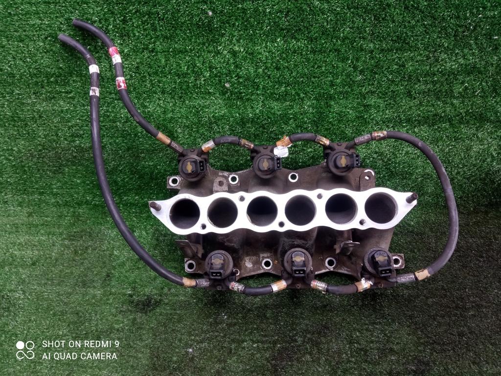 форсунка Hyundai Sonata IV рестайлинг (2001—2012) 2009, 2.7i L6BA, 3531037200 - фото №1