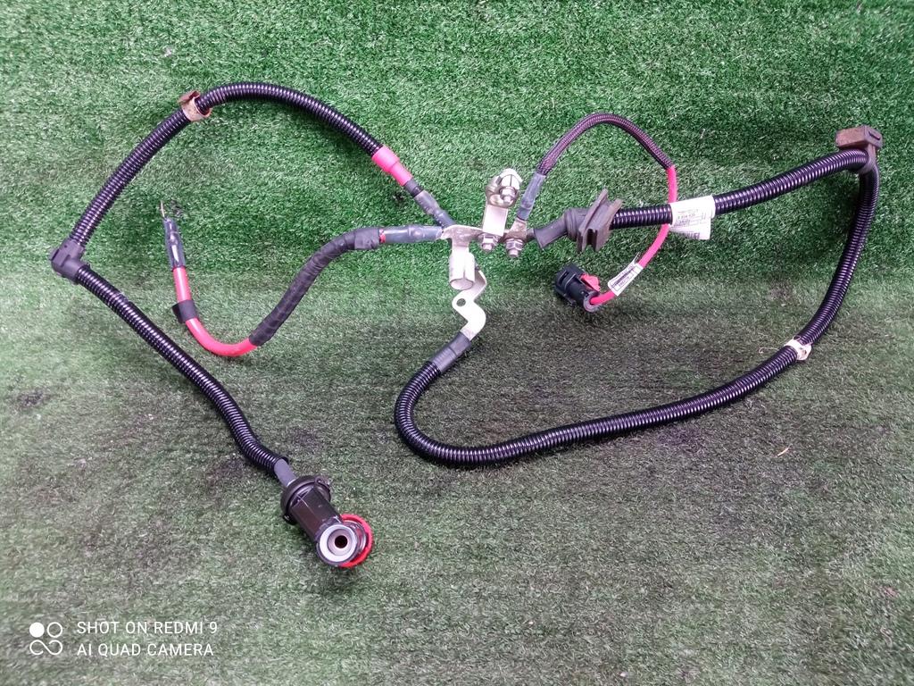 клемма аккумулятора плюс BMW X1 F48 (2015—2019) 2018, 2.0T B48A20A, 12428654635 - фото №1